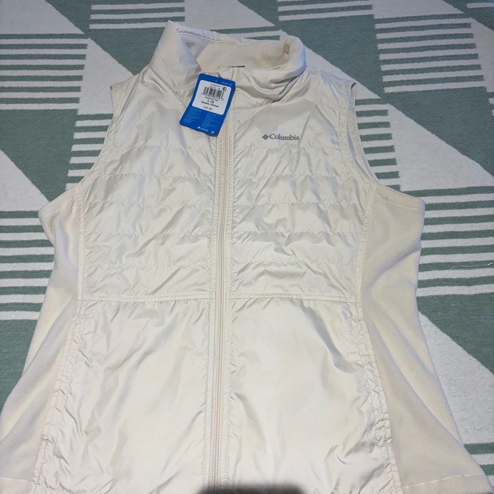 Columbia Cream Puffer Vest